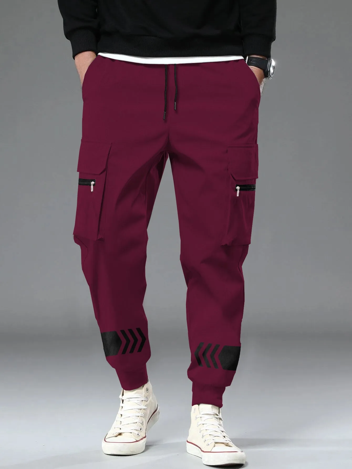 Men Maroon Printed Cargo Jogger