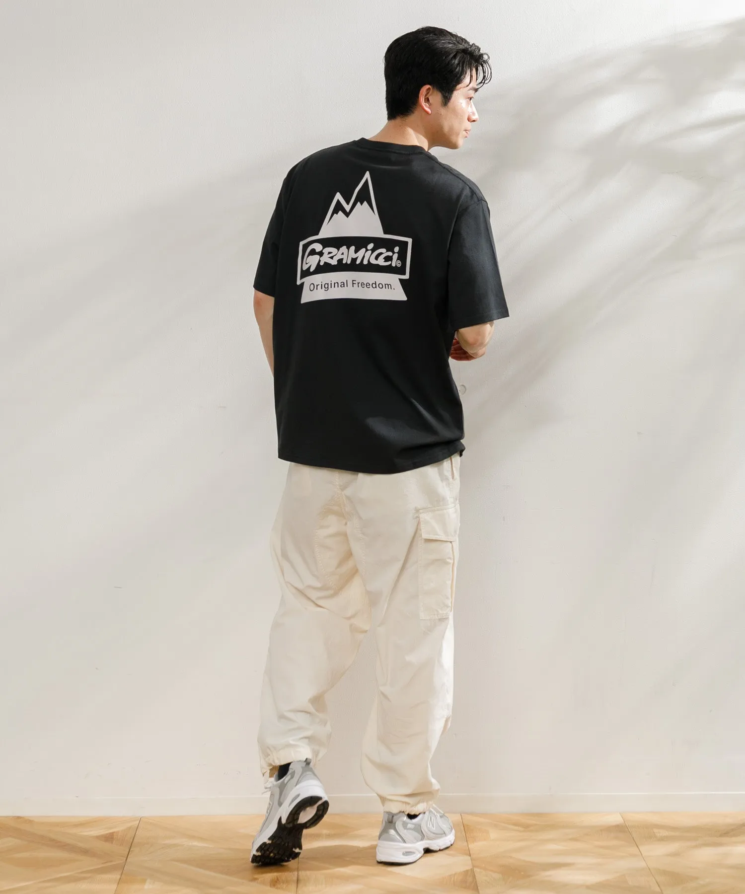 【MEN , WOMEN】GRAMICCI PEAK TEE