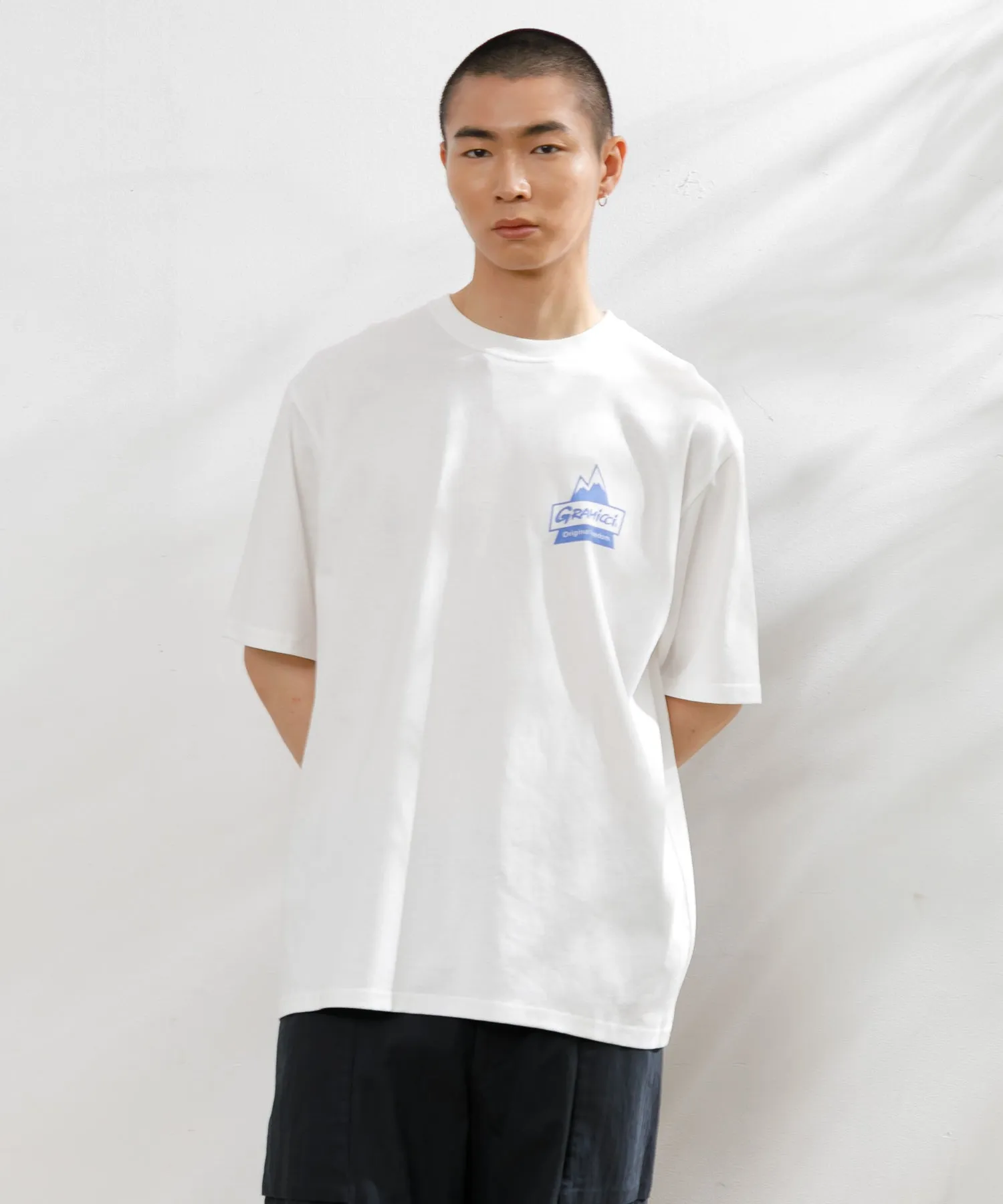 【MEN , WOMEN】GRAMICCI PEAK TEE