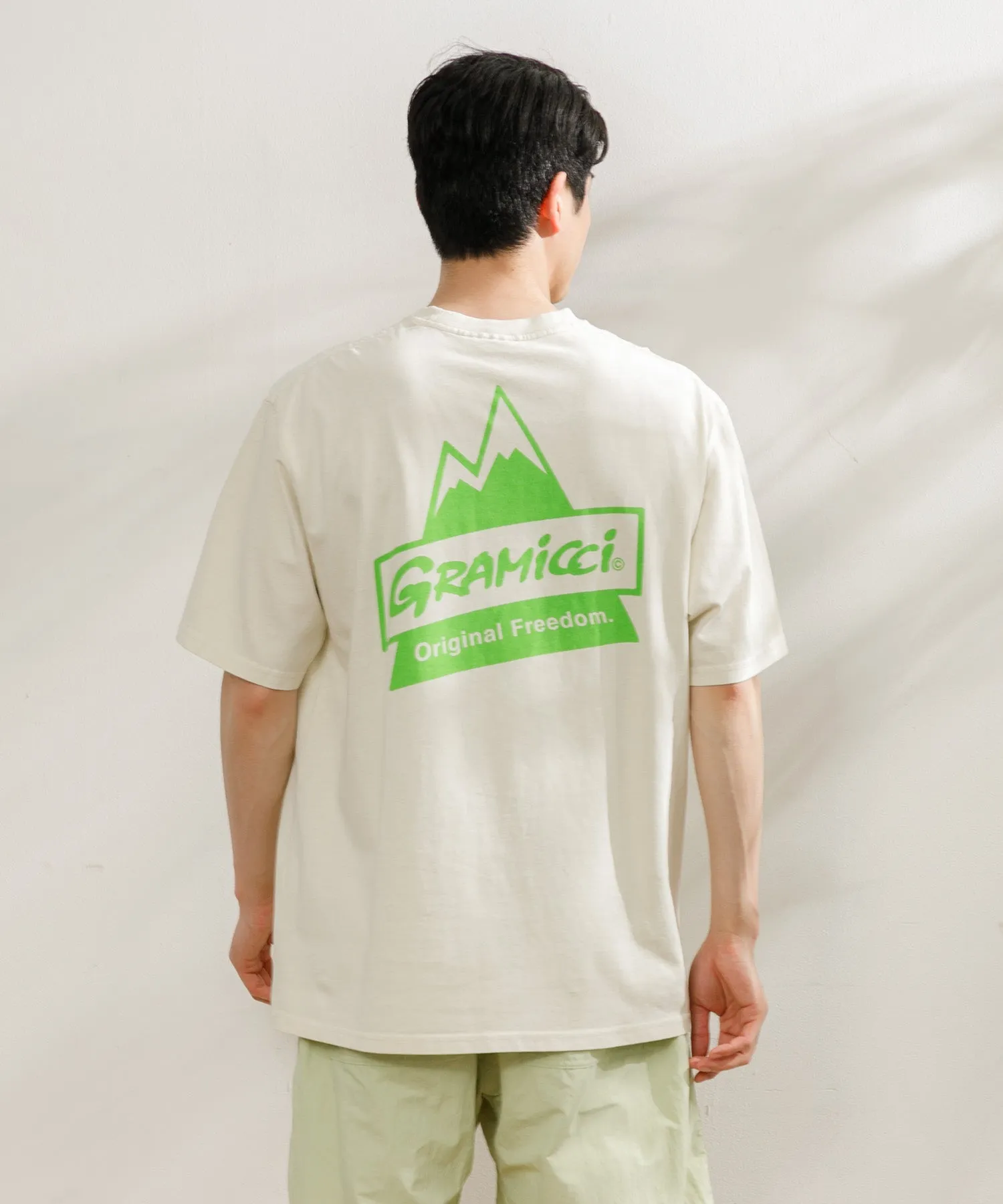 【MEN , WOMEN】GRAMICCI PEAK TEE