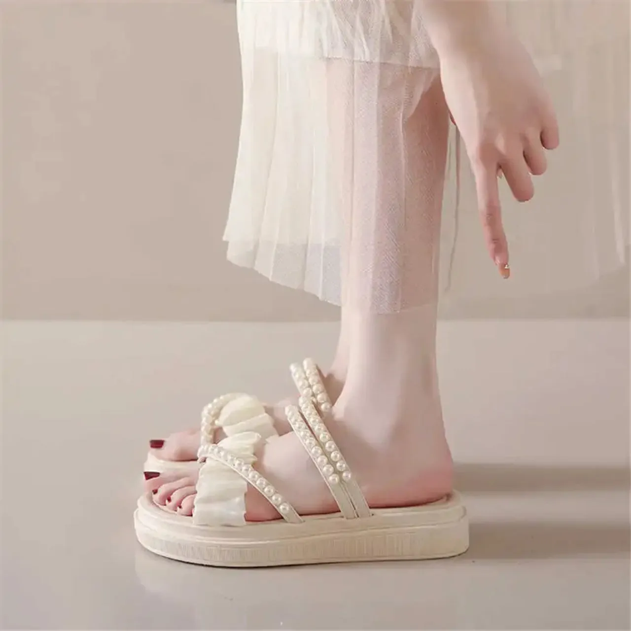 Merendy Aya Flat-Heel Open-Toe Platform Cake Slide Sandals