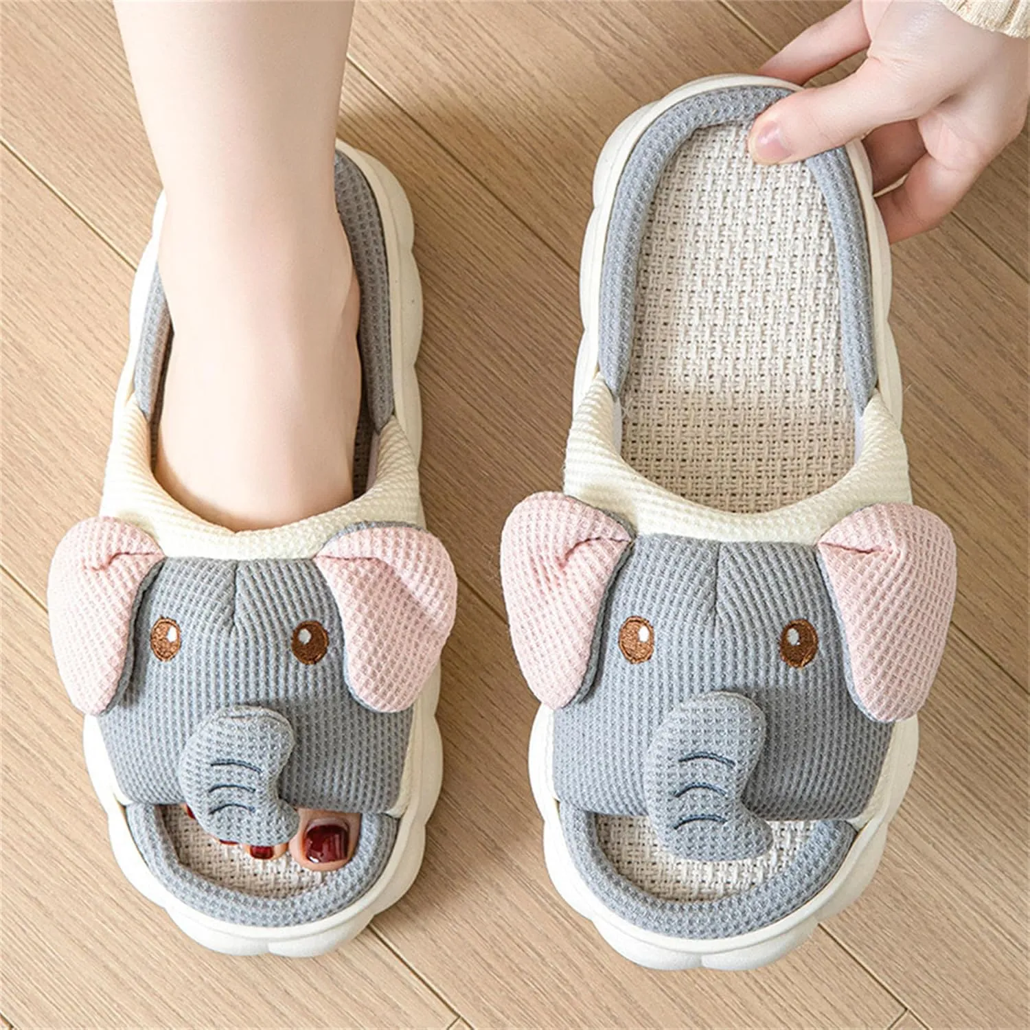 Women's Cute Animal Pig Slippers - Soft, Cosy Four Seasons Home Linen Slippers