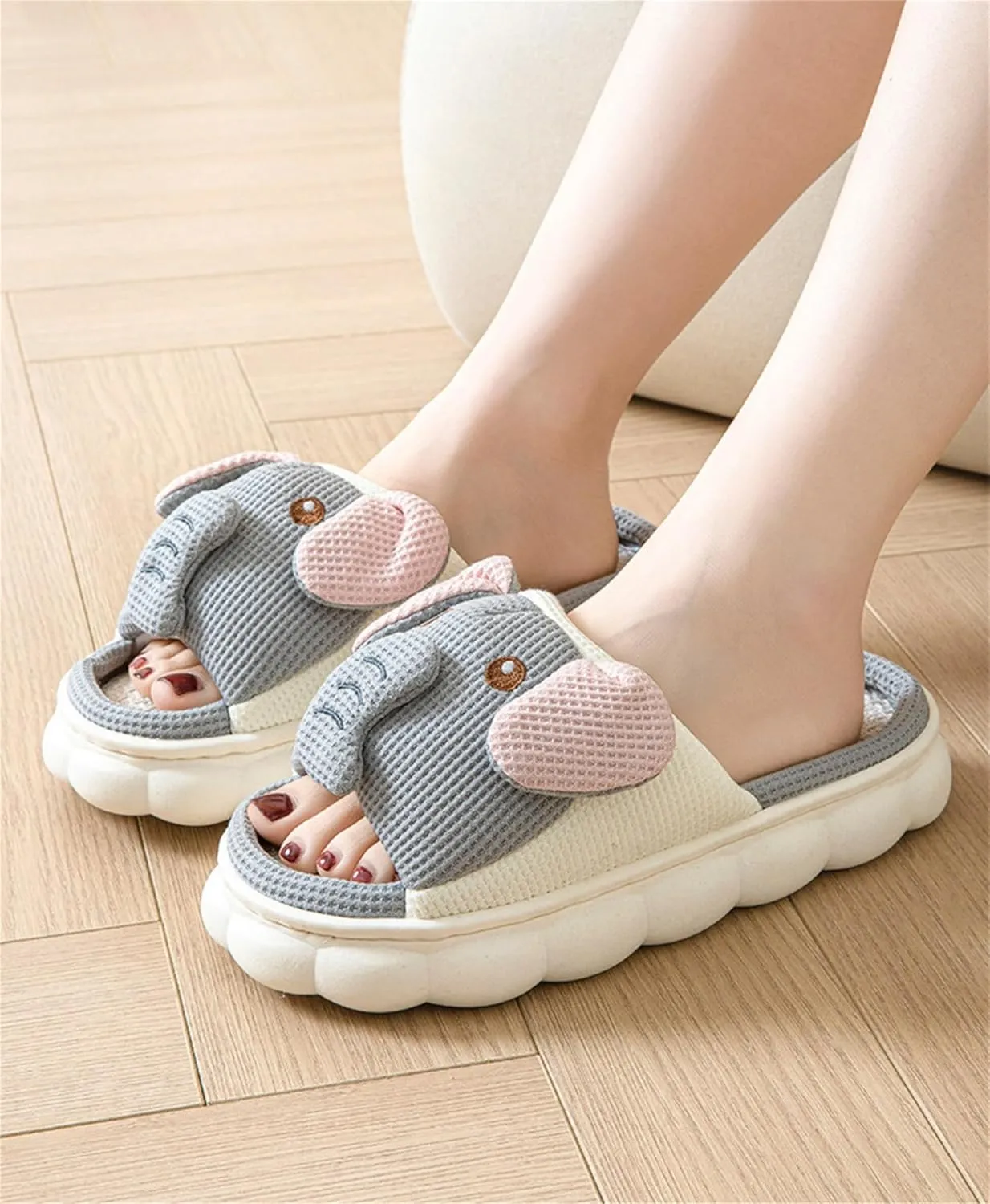 Women's Cute Animal Pig Slippers - Soft, Cosy Four Seasons Home Linen Slippers