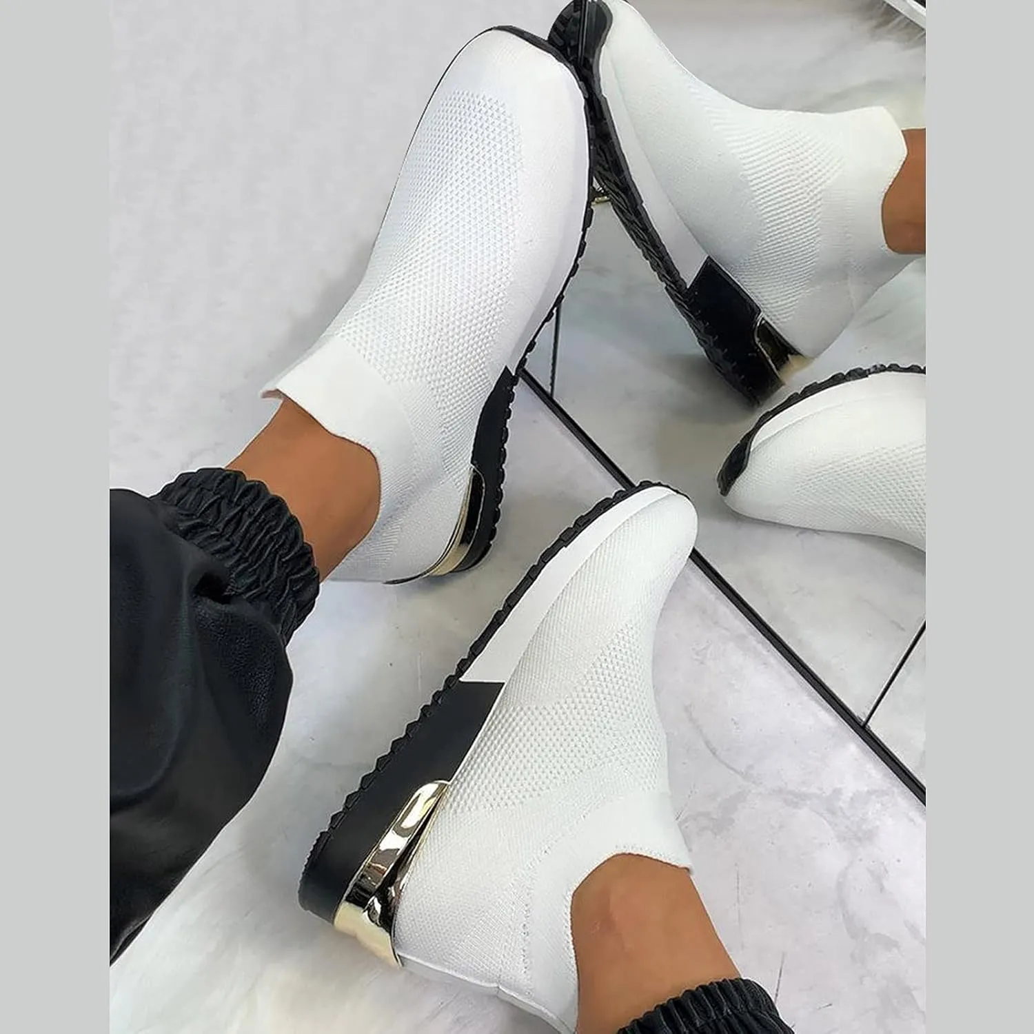 Womens White Tennis Shoes Leather Sneakers Casual Walking Shoes for Women Walking Shoes Women Loafers Comfortable Cute Sneakers for Women Trendy